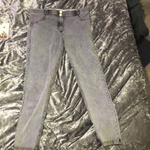Freddy jeans size women’s 14 stretchy light grey booty enhance stretch